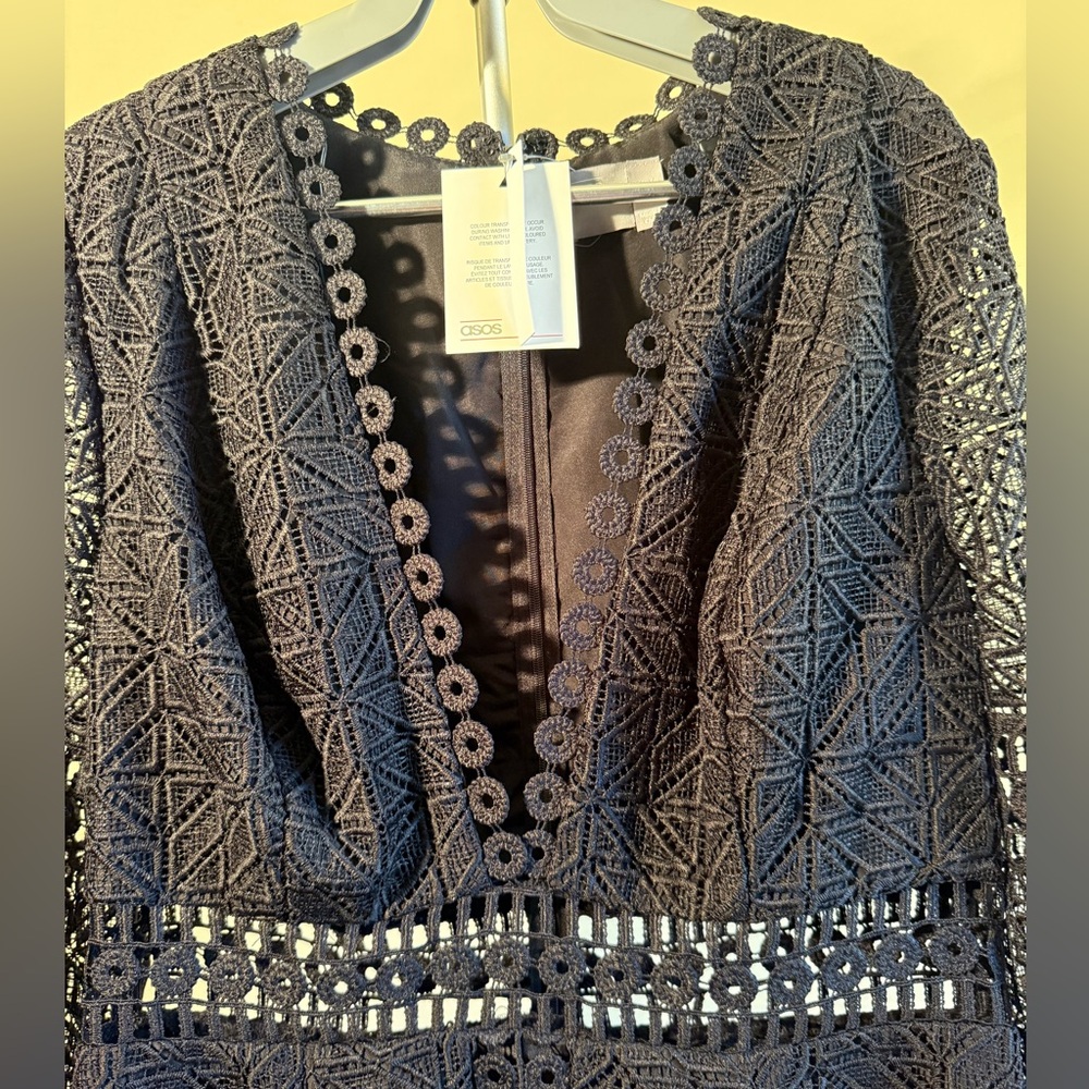 NWT ASOS Chic and Sexy black lace dress Size 12 - Picture 4 of 12